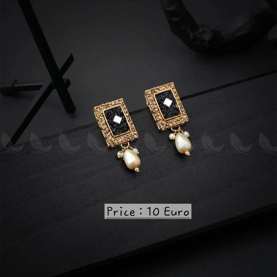 Cobble Crush Earrings