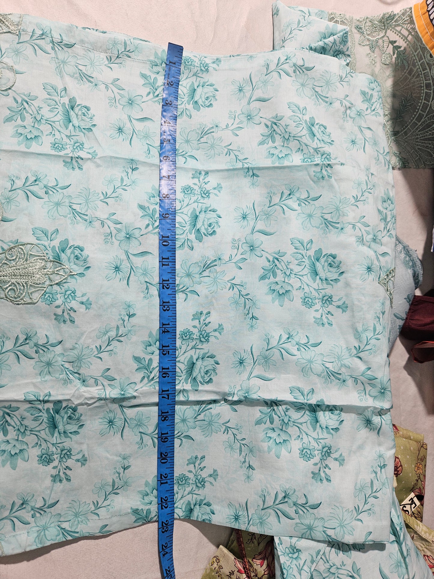 Shehroz Fashion Lawn