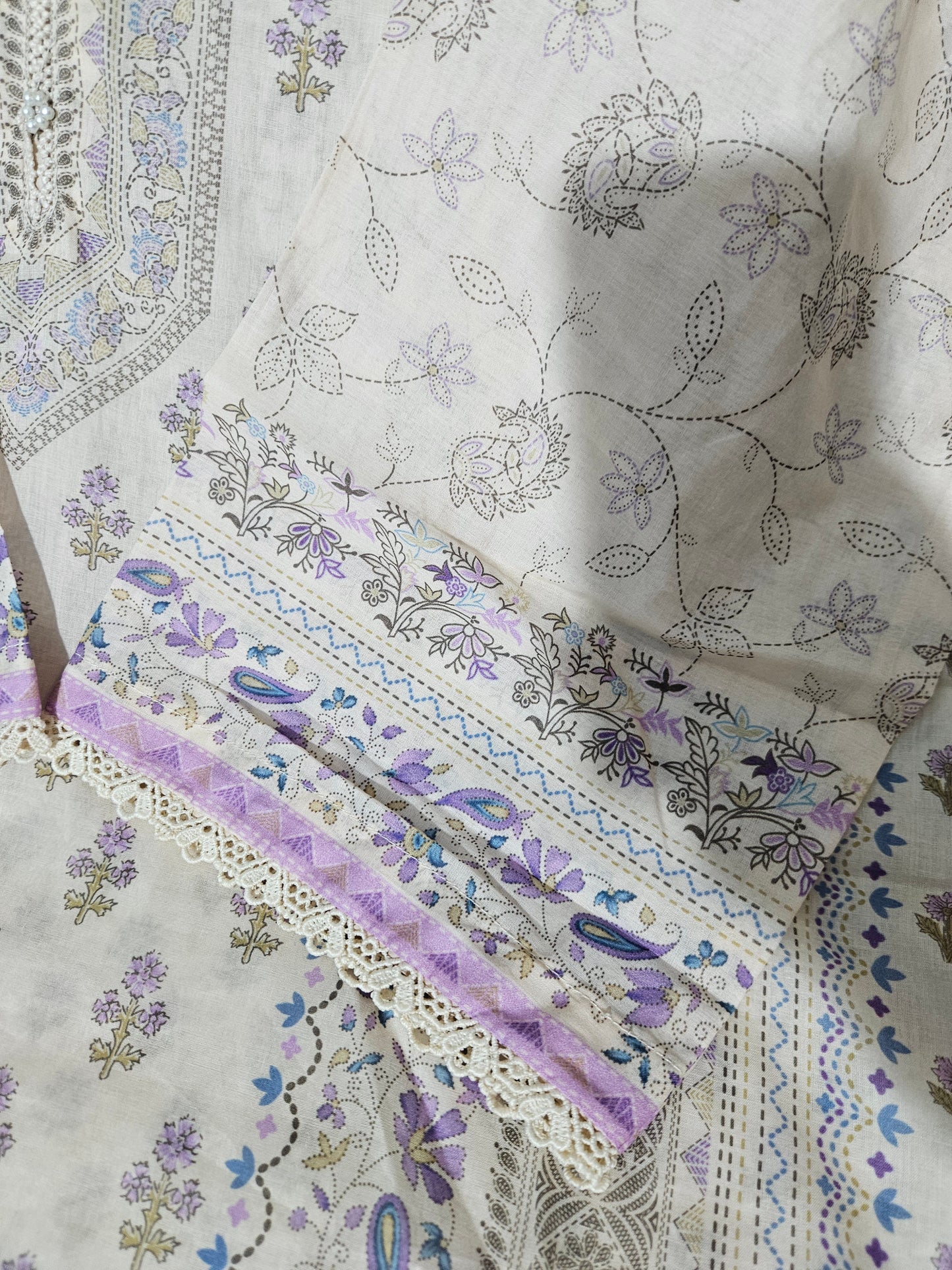 Zeen Printed Lawn