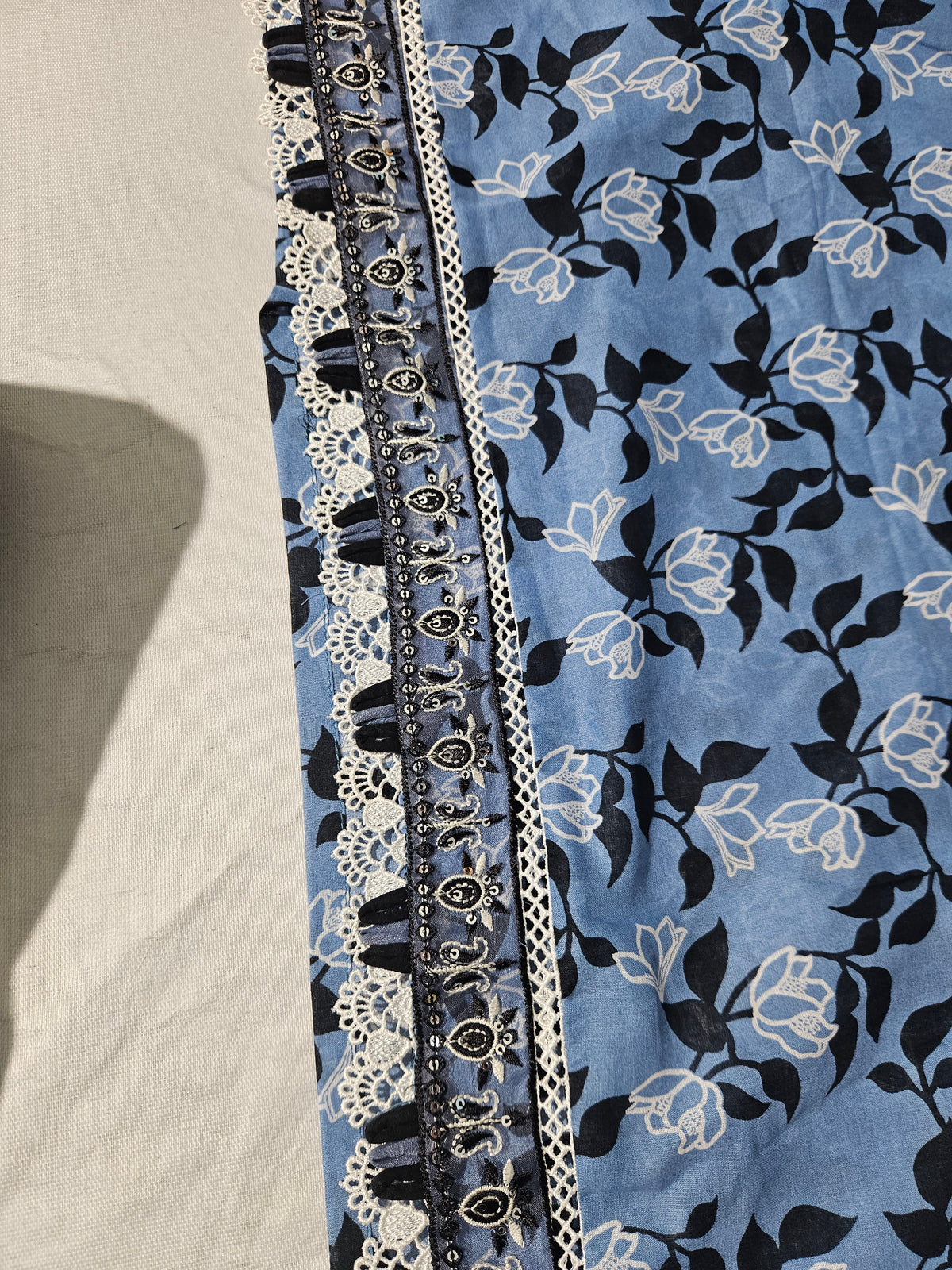 Xxl Embroidery Lawn