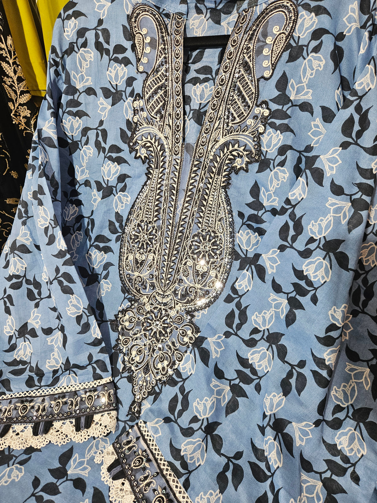 Xxl Embroidery Lawn