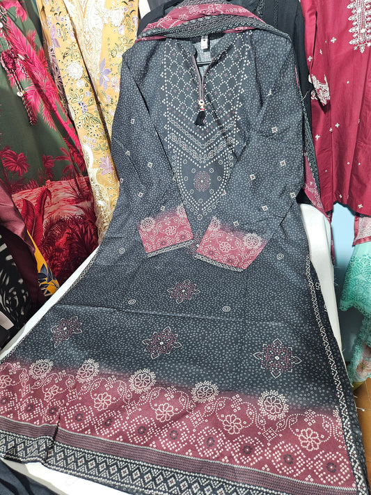 Zeen Printed Lawn